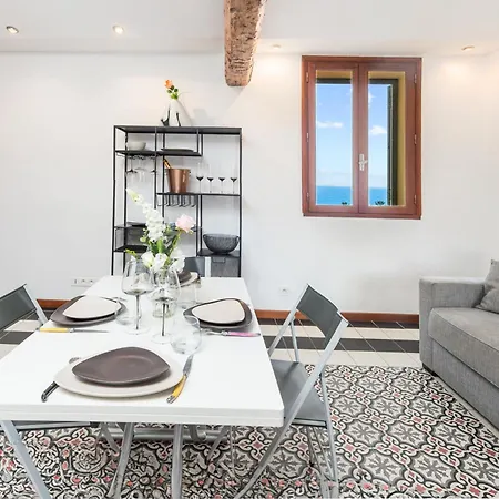 Bastion Ideally Located, Brightness, Sea Views Apartmanhotel 4*
