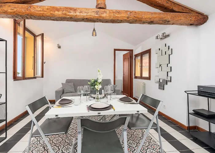 Aparthotel Bastion Ideally Located, Brightness, Sea Views Menton