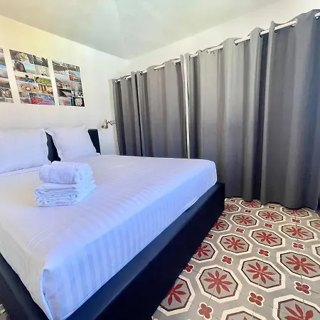 Aparthotel Bastion Ideally Located, Brightness, Sea Views