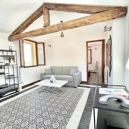 Bastion Ideally Located, Brightness, Sea Views Aparthotel