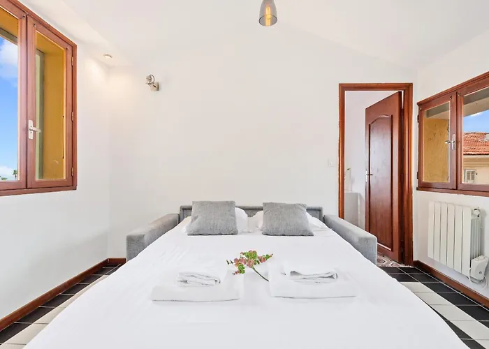 Bastion Ideally Located, Brightness, Sea Views Ξενοδοχείο με διαμερίσματα 4*